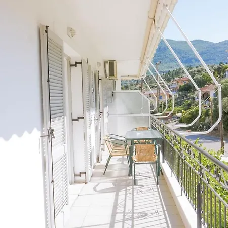 Apartament Kasandris *